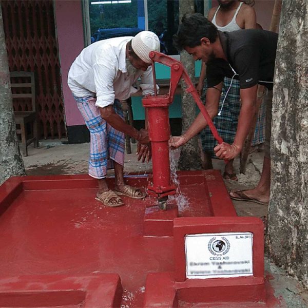 Bangladesh Water Pump » Crisis Aid