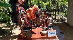 Tania Begum Roksana Uddin Muslim Community 4 - Crisis Aid